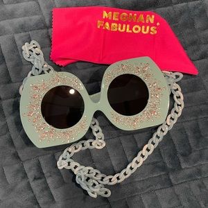 NEW Meghan Fabulous Sunglasses